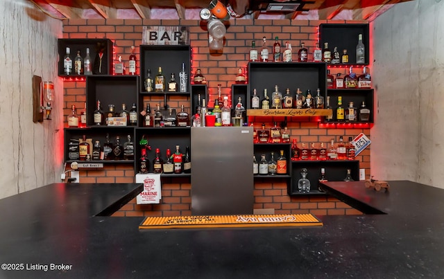 121 Liam Ct, Shepherdsville, KY 40165 - view of indoor dry bar
