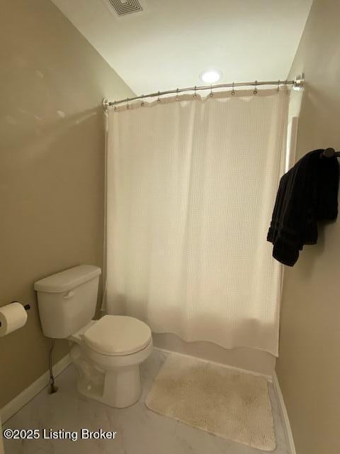 121 Redwood Dr, Bardstown, KY 40004 - full bathroom featuring shower / tub combo and tile patterned floors