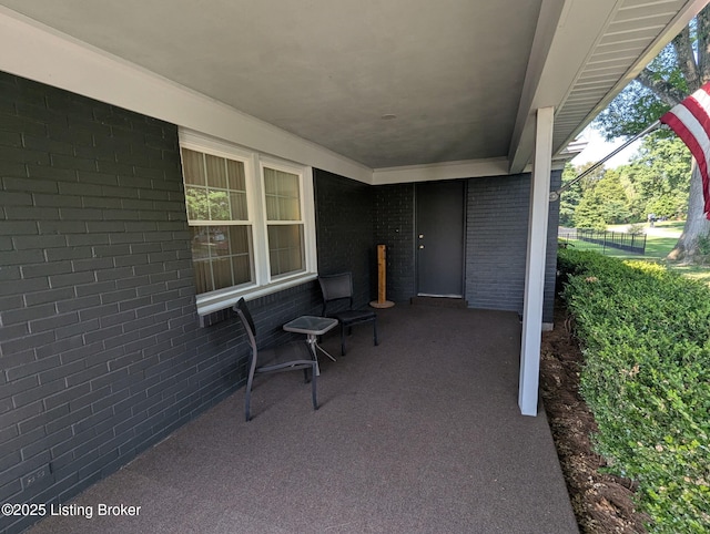 7206 Arrowwood Rd, Louisville, KY 40222 - view of patio / terrace