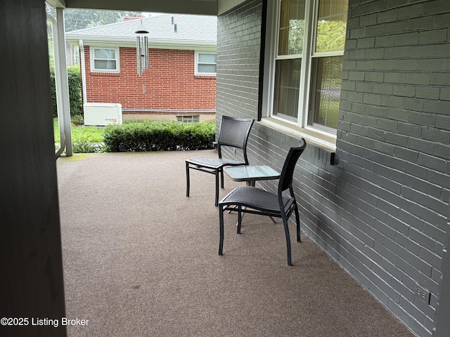 7206 Arrowwood Rd, Louisville, KY 40222 - view of patio