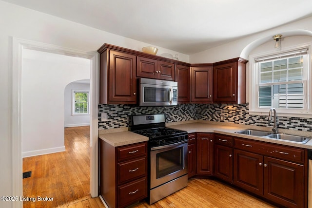 907 Delor Ave, Louisville, KY 40217 - photo 15