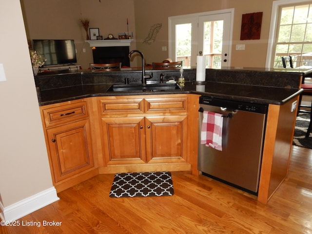 193 Pare Ct, Shepherdsville, KY 40165 - kitchen featuring dishwasher, light wood-style floors, and plenty of natural light