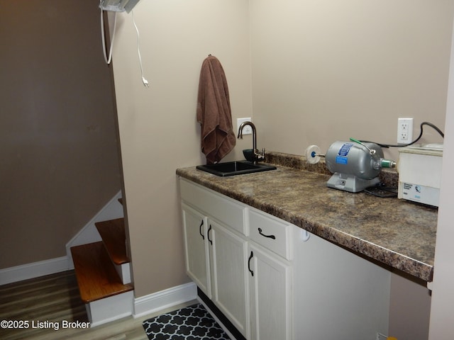 193 Pare Ct, Shepherdsville, KY 40165 - bathroom featuring wood finished floors and vanity