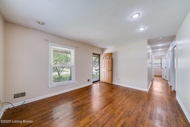 8106 Carnes Dr, Louisville, KY 40219 - photo 8