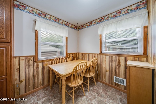 8106 Carnes Dr, Louisville, KY 40219 - photo 12