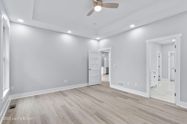 7103 Star Barn Ln, Crestwood, KY 40014 - unfurnished bedroom featuring recessed lighting, light wood finished floors, and a ceiling fan