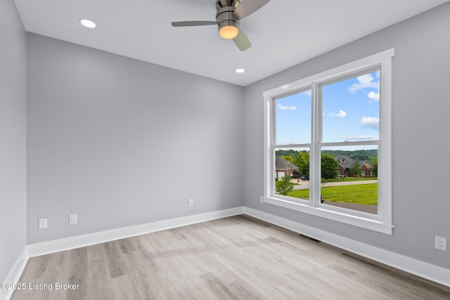7103 Star Barn Ln, Crestwood, KY 40014 - unfurnished room featuring wood finished floors, a ceiling fan, and recessed lighting