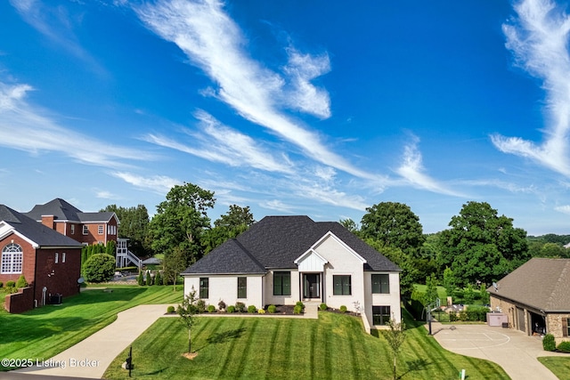 7103 Star Barn Ln, Crestwood, KY 40014 - view of front of property with a front yard, driveway, and a garage