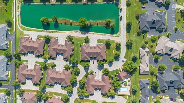6708 Island Pointe Pl, Louisville, KY 40258 - aerial view of property's location featuring nearby suburban area and a large body of water
