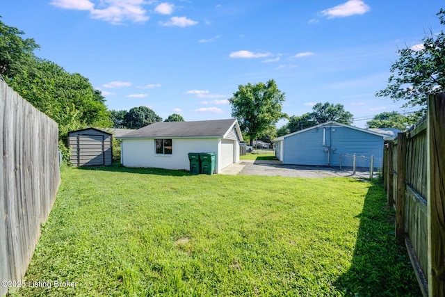 390 Hillview Blvd, Louisville, KY 40229 - photo 28