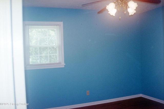 310 Minnie Ln, Shepherdsville, KY 40165 - photo 28