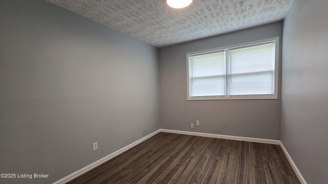 705 Sinclair St, Fairdale, KY 40118