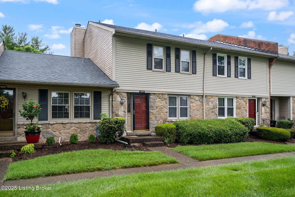 10605 Sycamore Grn, Louisville, KY 40223 - photo 1