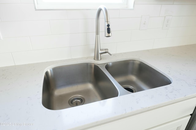 3611 Fordham Pk Dr, Louisville, KY 40245 - kitchen view of light stone countertops and tasteful backsplash
