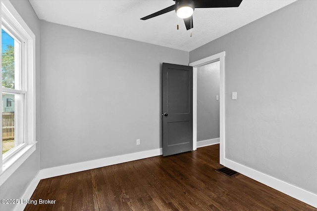 428 Pennsylvania Ave, Elizabethtown, KY 42701 - empty room featuring wood finished floors and ceiling fan