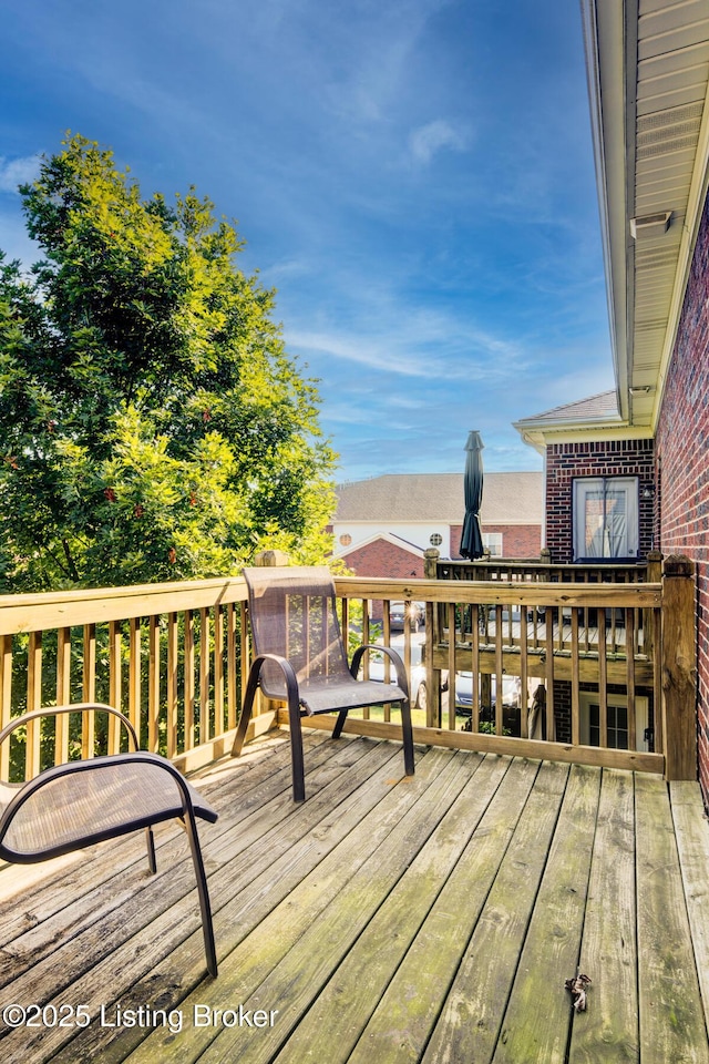 344 S Dorsey Ln Unit 344, Louisville, KY 40223 - view of wooden terrace