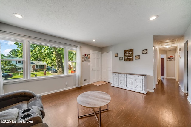 9715 Mary Dell Ln, Louisville, KY 40291 - photo 2