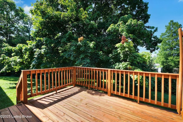 7230 Michael Benjamin Cir, Crestwood, KY 40014 - view of wooden deck