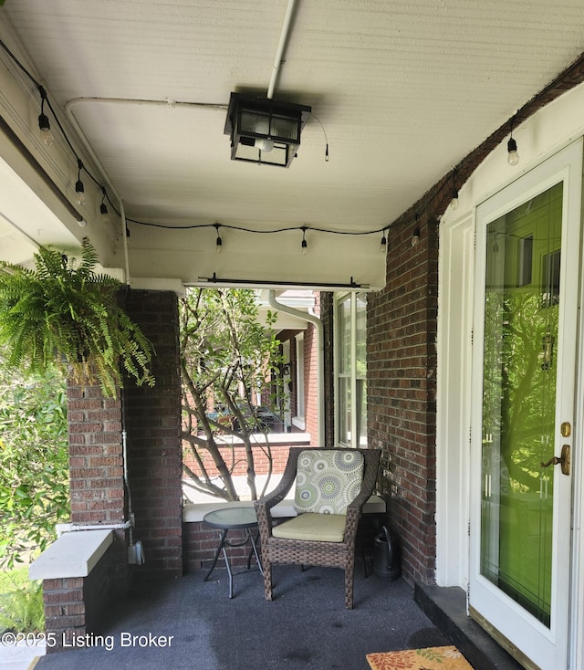 1860 Alfresco Pl, Louisville, KY 40205 - view of covered porch