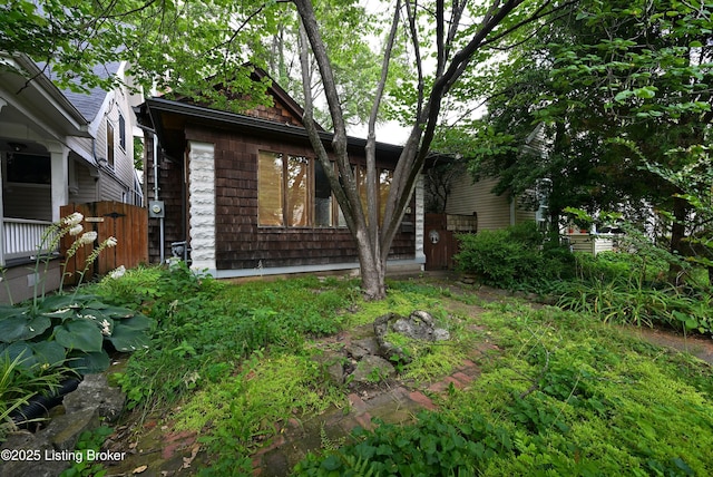 1819 Eastern Pkwy, Louisville, KY 40204 - view of front of home