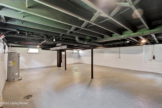 2620 Algonquin Pkwy, Louisville, KY 40210 - basement with electric water heater