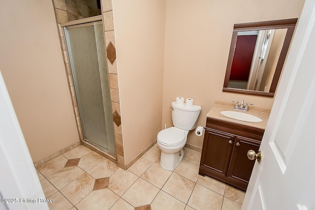 315 Tophill Dr, Shelbyville, KY 40065 - bathroom featuring vanity, a shower stall, and tile patterned flooring