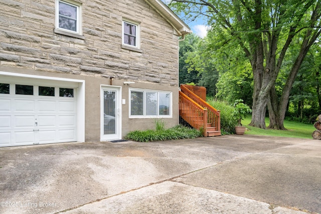 9311-9313 Hi View Ln, Louisville, KY 40272