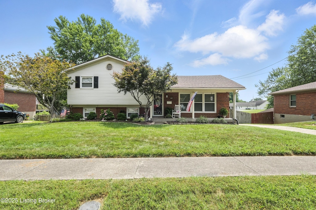 8417 Manson Way, Louisville, KY 40258 - photo 1