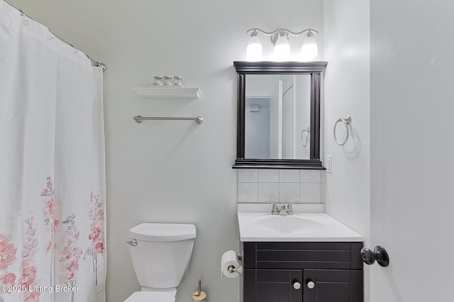 6604 Burlwood Dr, Louisville, KY 40229 - full bath with backsplash and vanity