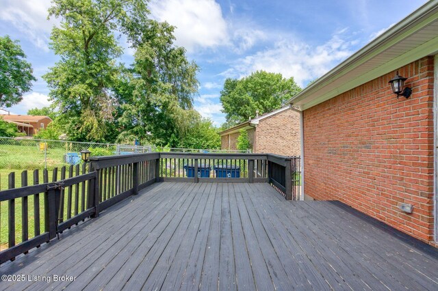 6604 Burlwood Dr, Louisville, KY 40229 - wooden terrace with a fenced backyard