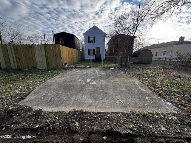 402 S 26th St, Louisville, KY 40212 - view of yard