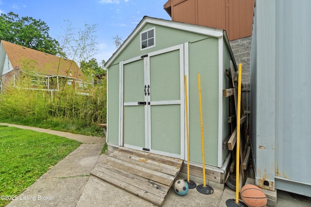 217 Shawnee Dr, Louisville, KY 40212 - view of shed