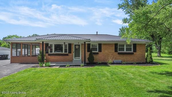 1420 Raymond Rd, Shepherdsville, KY 40165 - photo 1