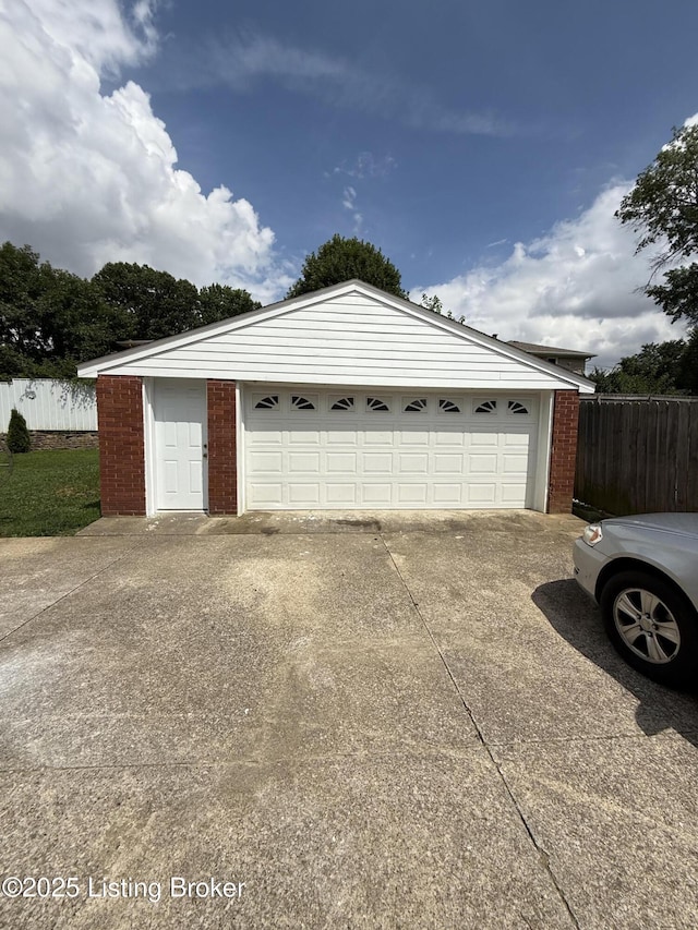 6713 Manslick Rd, Louisville, KY 40214 - photo 37