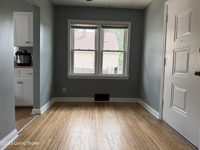 6713 Manslick Rd, Louisville, KY 40214 - photo 23
