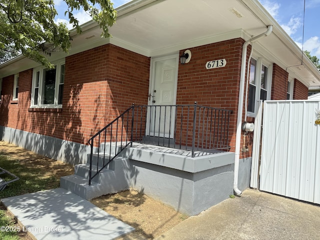 6713 Manslick Rd, Louisville, KY 40214 - photo 3