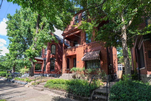 1033 Garvin Pl, Louisville, KY 40203 - photo 2