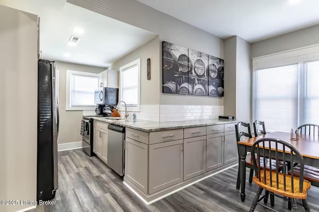 414 E Oak St, Louisville, KY 40203 - photo 30