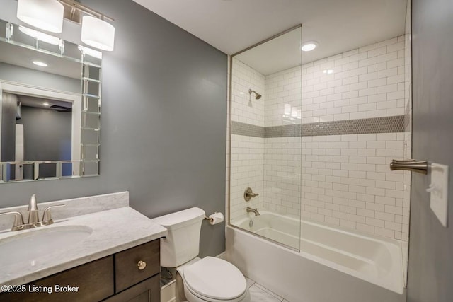 415 E Market St Unit 104, Louisville, KY 40202 - full bath featuring vanity,  shower combination, and recessed lighting