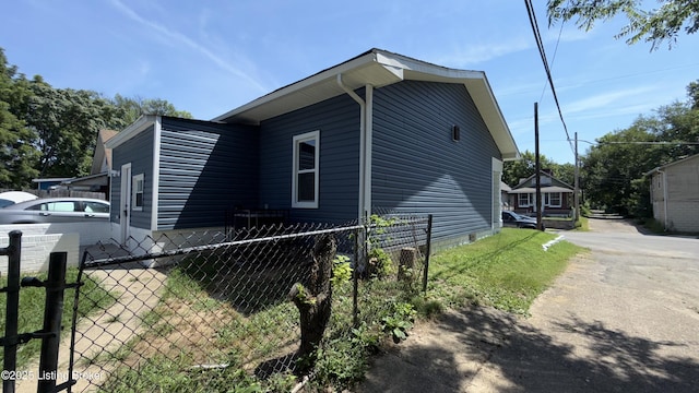 870 S 25th St, Louisville, KY 40211
