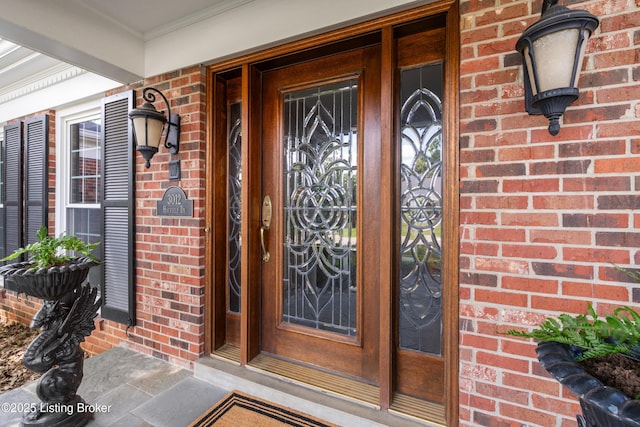 3012 Hayfield Dr, Louisville, KY 40205 - property entrance featuring brick siding and a porch