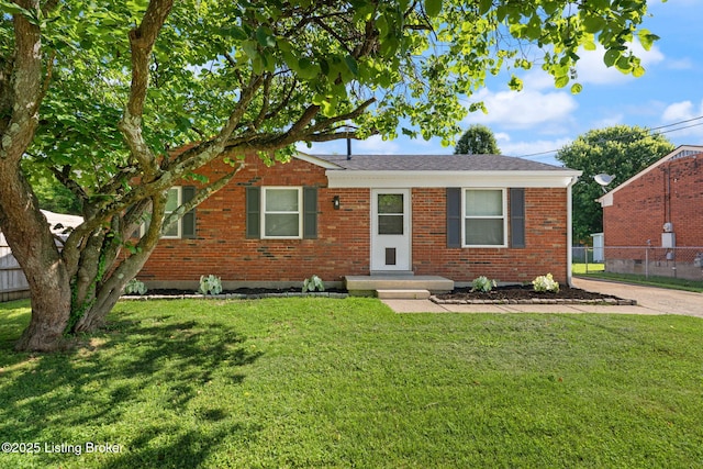 180 Summers Dr, Shepherdsville, KY 40229 - view of front of house featuring brick siding
