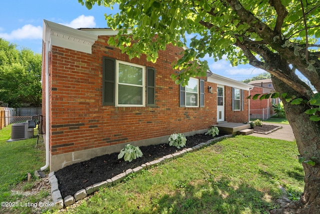 180 Summers Dr, Shepherdsville, KY 40229 - view of front of property featuring brick siding