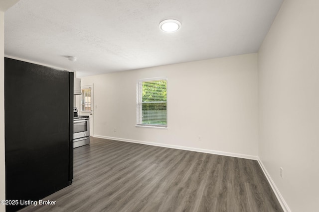 180 Summers Dr, Shepherdsville, KY 40229 - empty room with dark wood-type flooring and a textured ceiling