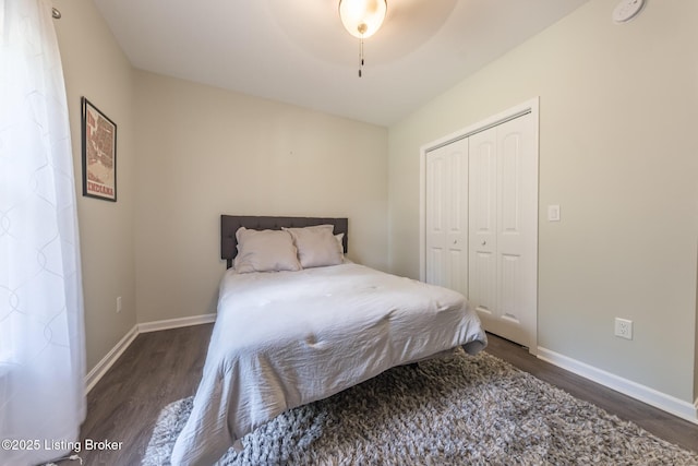 164 Greenshores Circle Ln, Mcdaniels, KY 40152 - bedroom with wood finished floors, a closet, and a ceiling fan