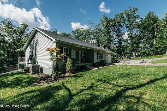 164 Greenshores Circle Ln, Mcdaniels, KY 40152 - view of front facade with a garage, covered porch, and concrete driveway