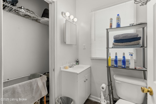 1373 Cypress St, Louisville, KY 40211 - half bath featuring vanity and toilet