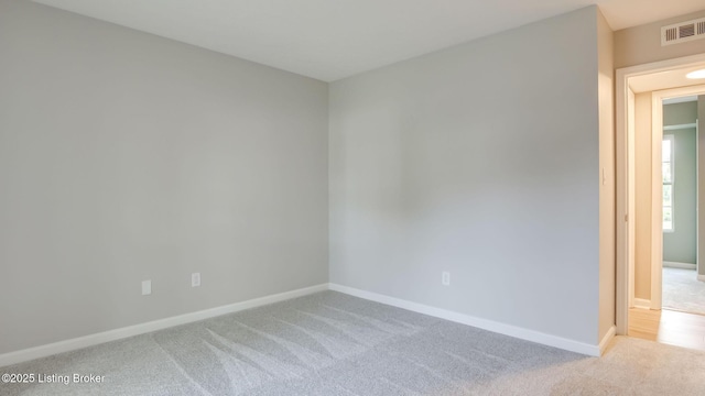 4720 Ferrer Way, Jeffersontown, KY 40299 - unfurnished room featuring carpet floors