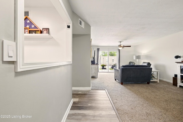 111 La Fontenay Ct, Louisville, KY 40223 - corridor featuring baseboards