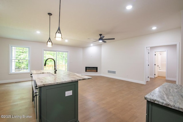 35 Blueberry Pt, Brandenburg, KY 40108